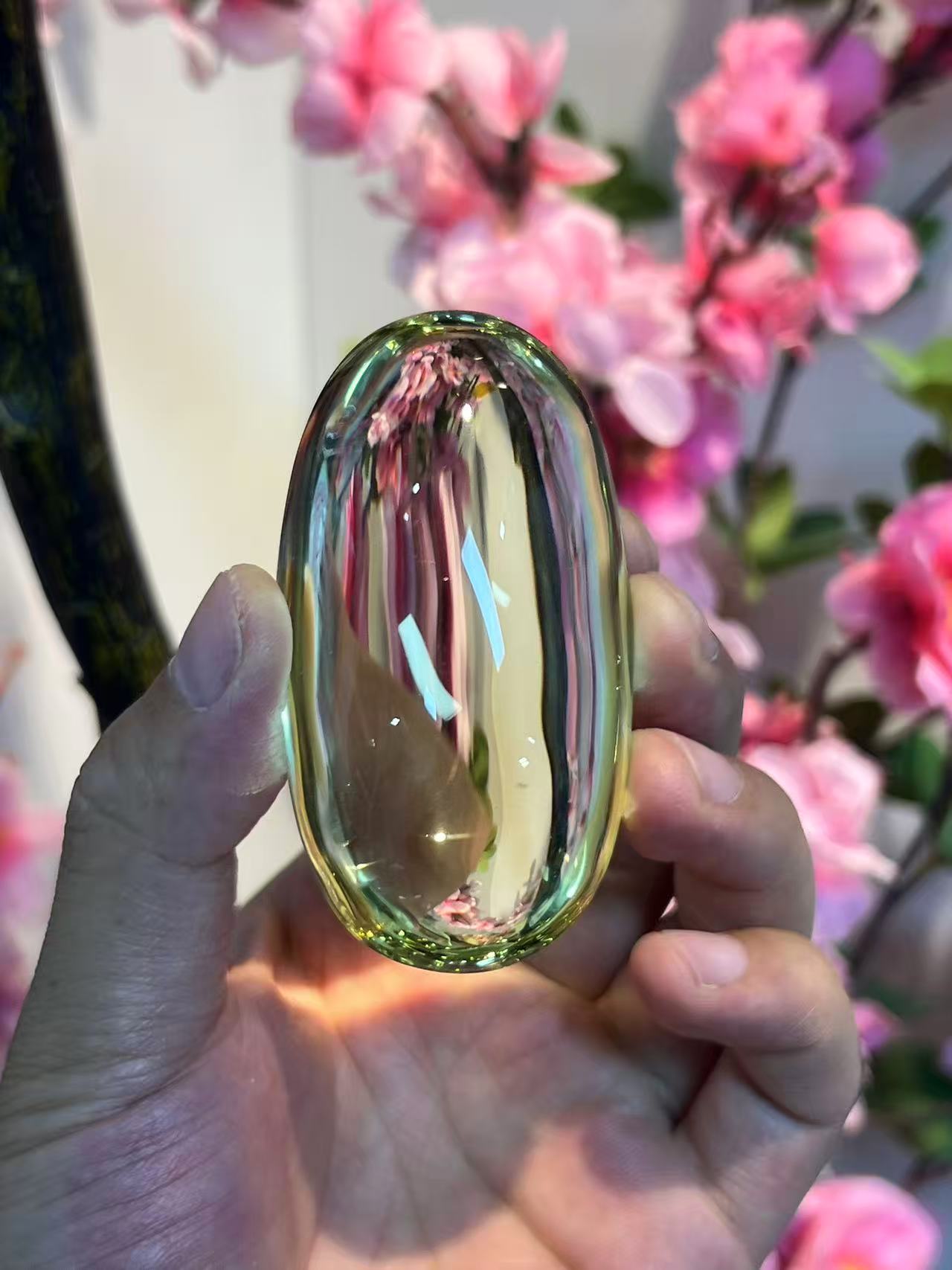 A00005 AA Natural 100% clear citrine plam stone