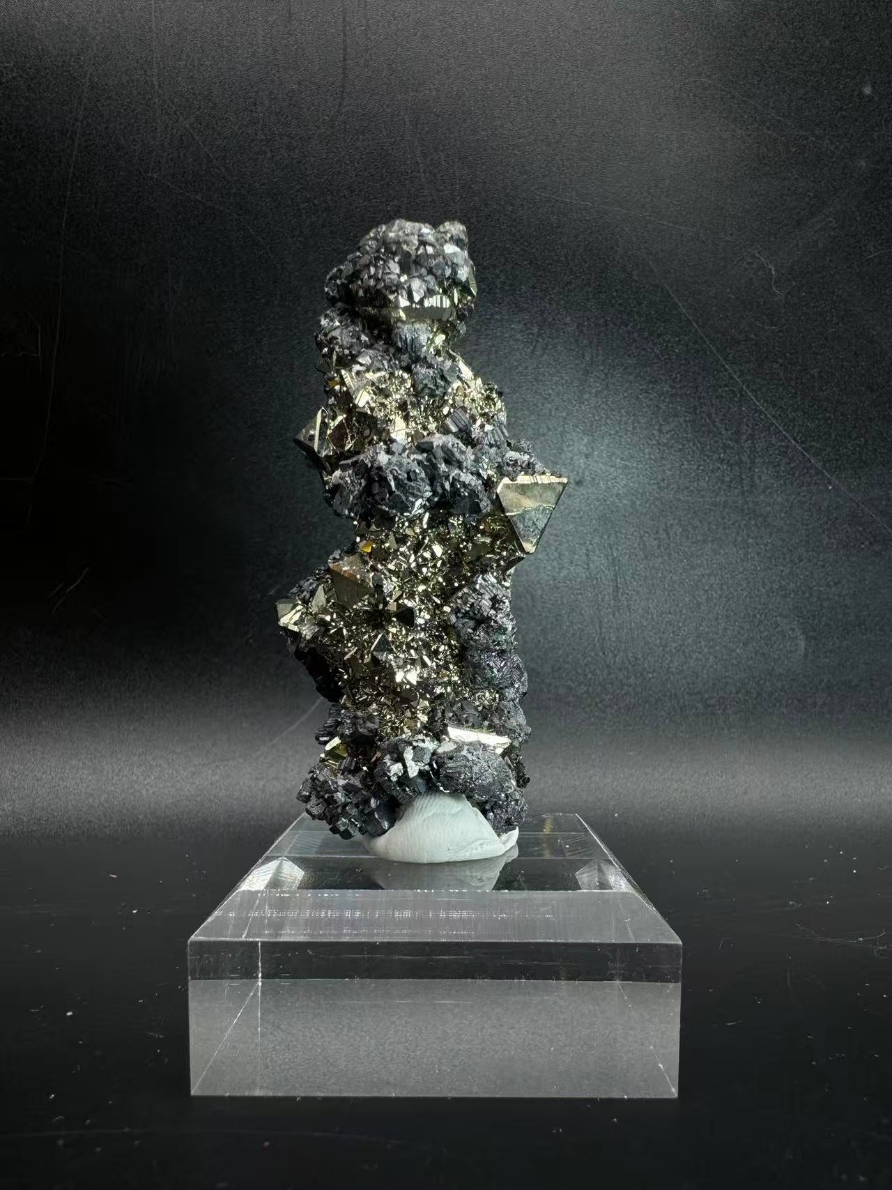 A00024 Natural octahedron pyrite mixed specularite mineral specimen