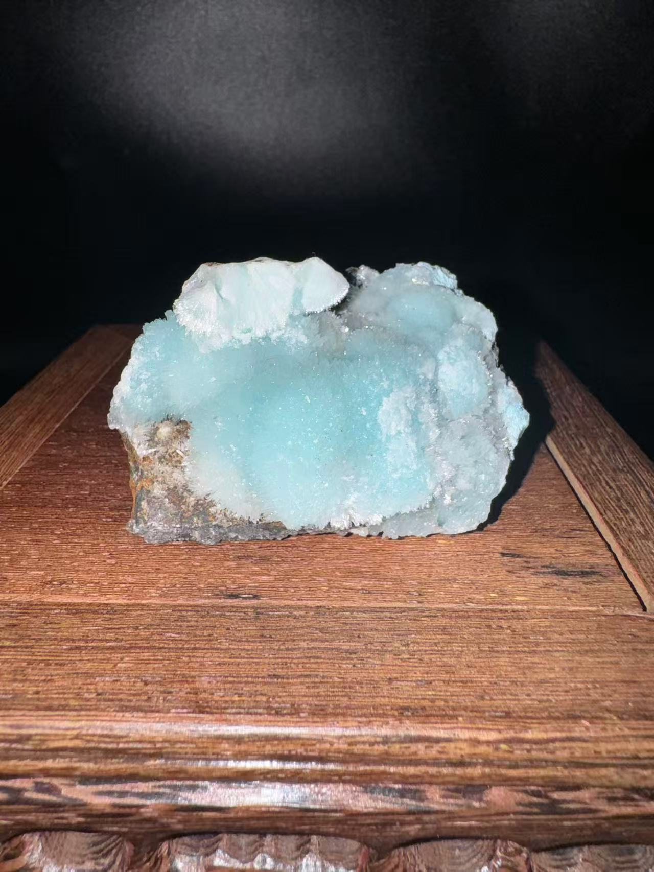 A00030 RARE blue aragonite specimen
