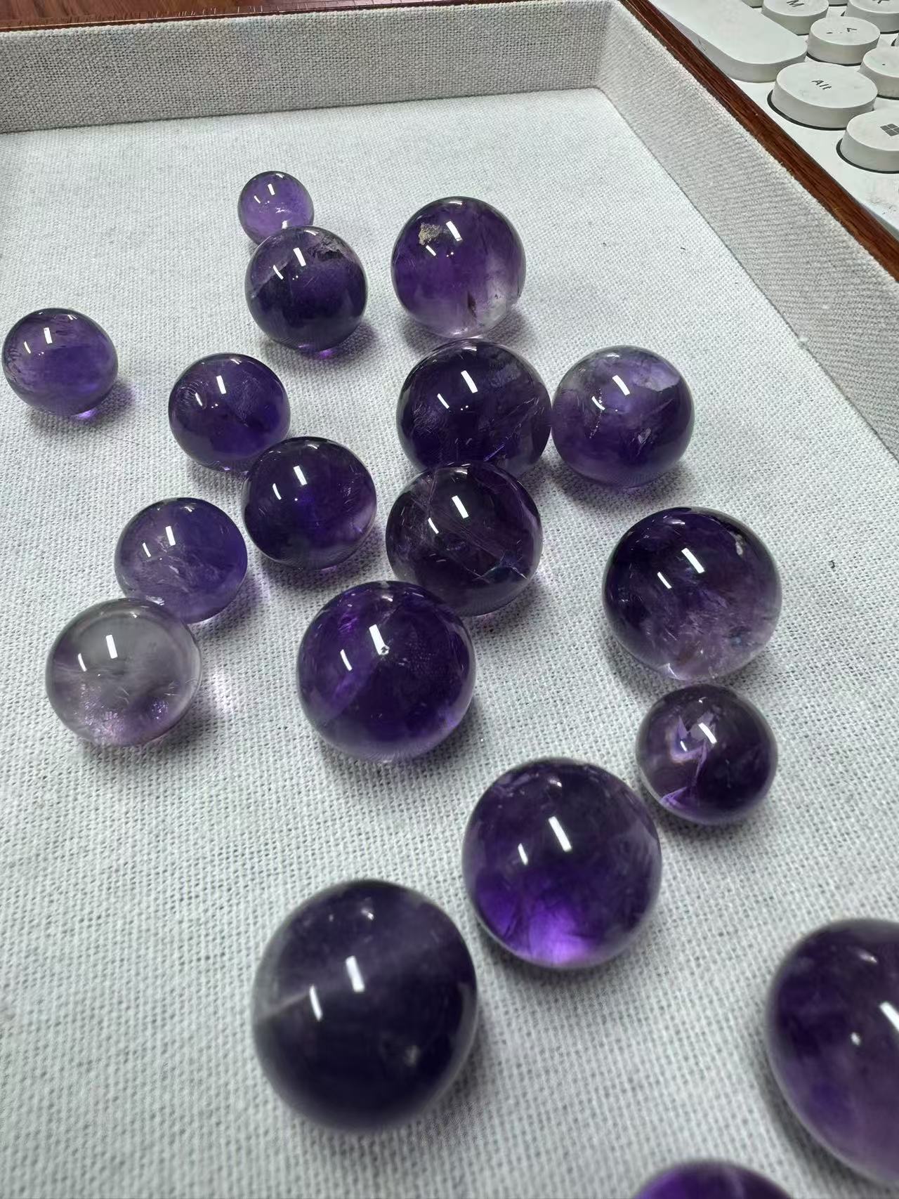 A00123 purple amethyst mini sphere (can do free drill )