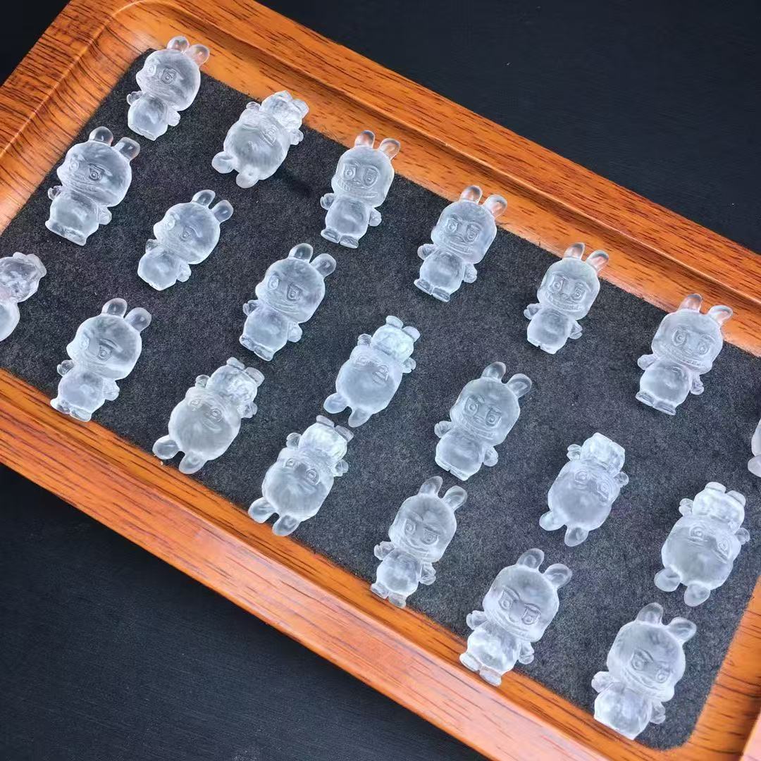 A00153 higher quality clear quartz labubu carving