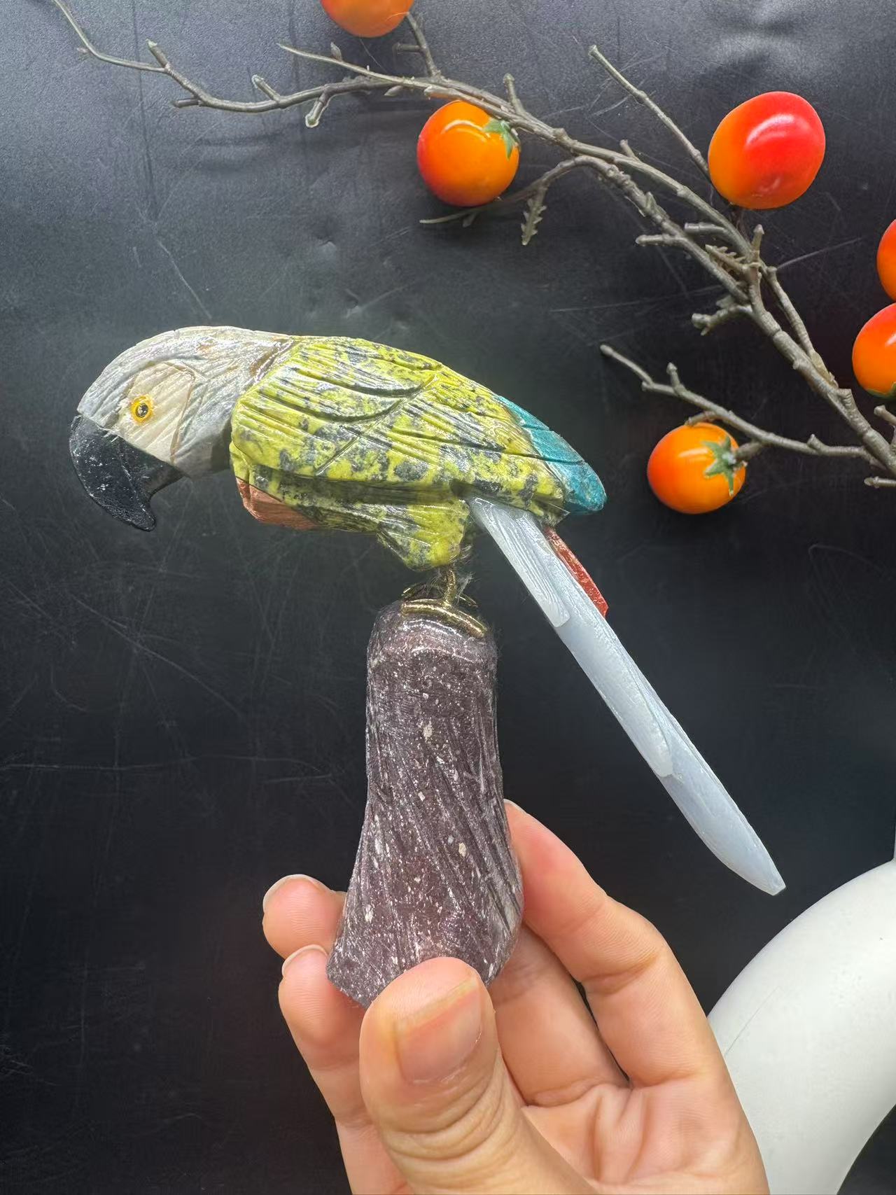 A00200 natural stone beautiful parrot bird carving saponite material