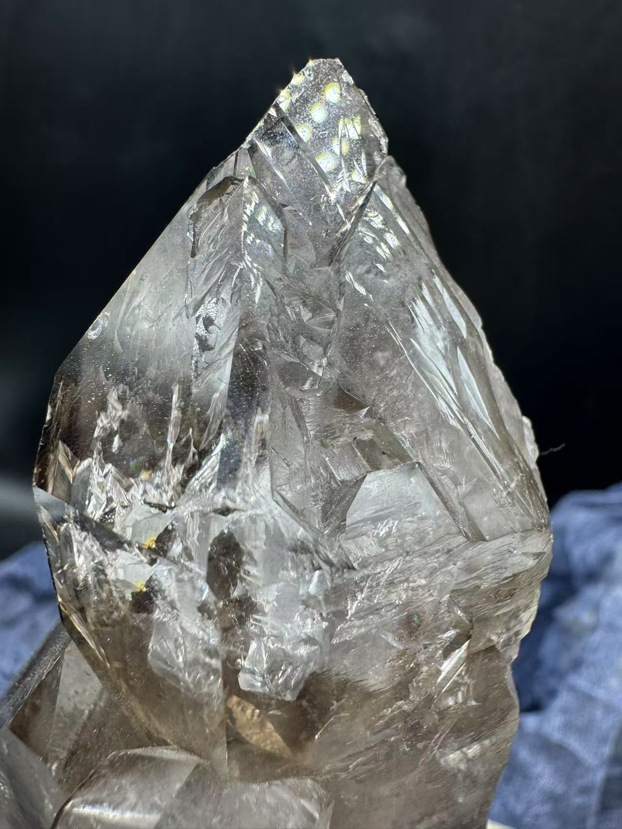 A00235 Rare natural highest quality skeleton elesicial quartz smokey quartz specimen mineral