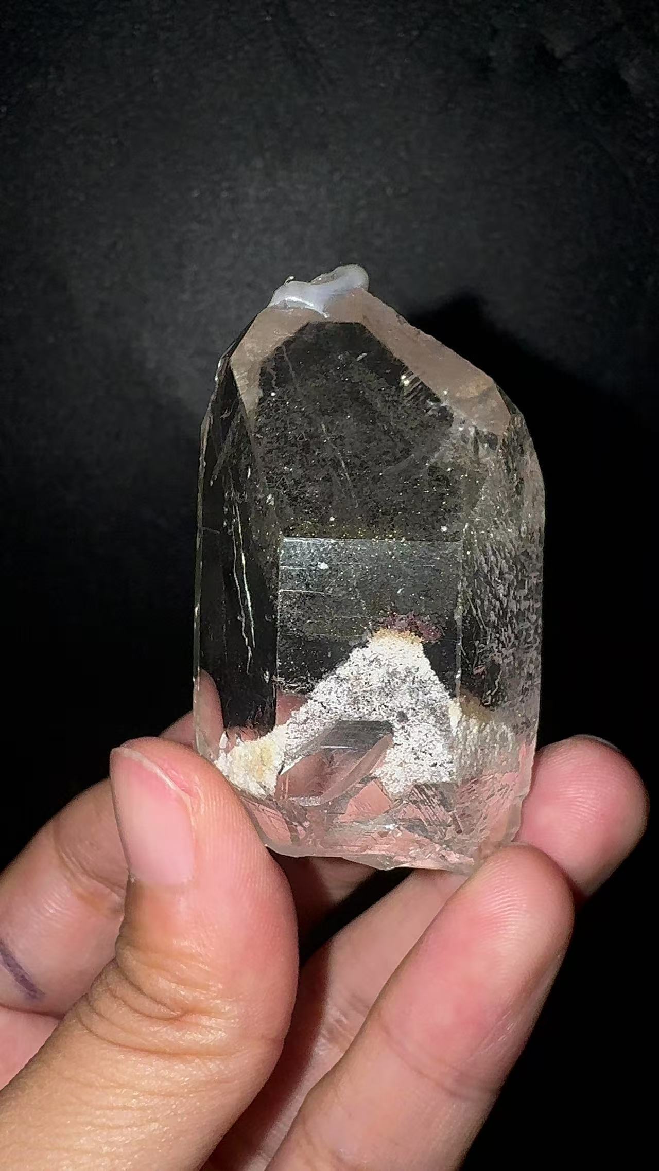 A00237 Rare natural highest quality Himalaya quartz with green garden phantom mountain