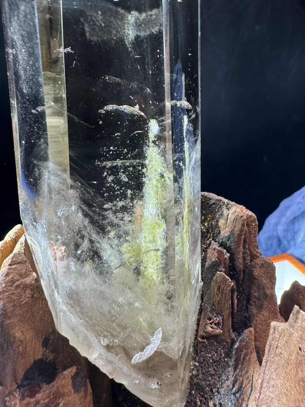 A00241 Rare natural highest quality blue needle transparent cirtrin quartz tower with green tourmaline