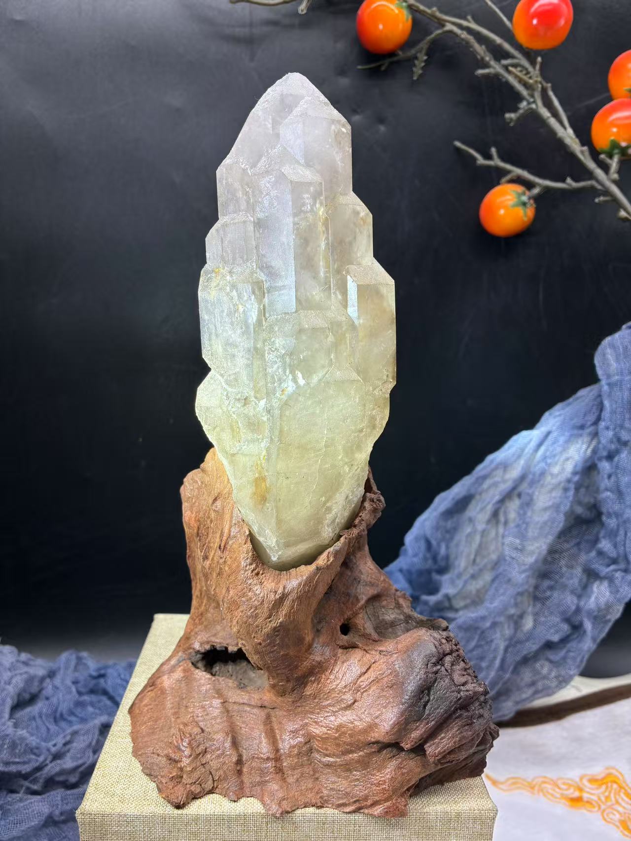 A00251 Rare natural highest quality skeleton elesicial smokey castle shape