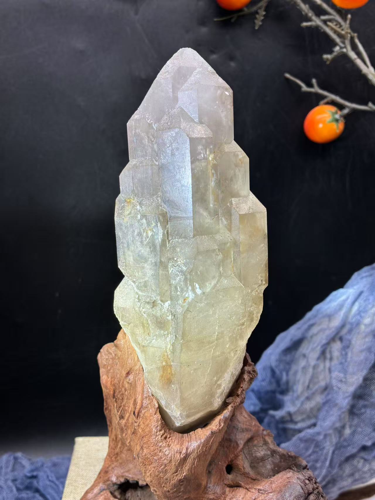 A00251 Rare natural highest quality skeleton elesicial smokey castle shape