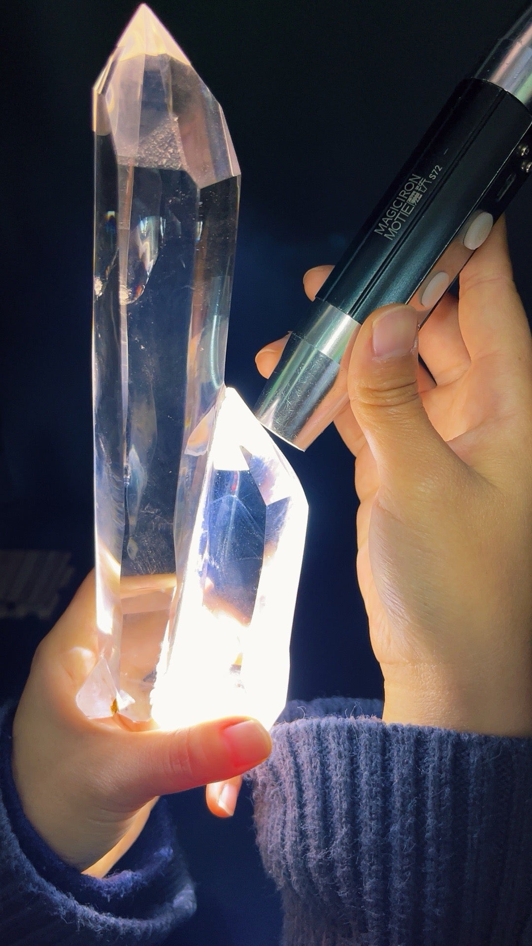 5A 750G Natural transparent quartz double pointed stele crystal energy tower