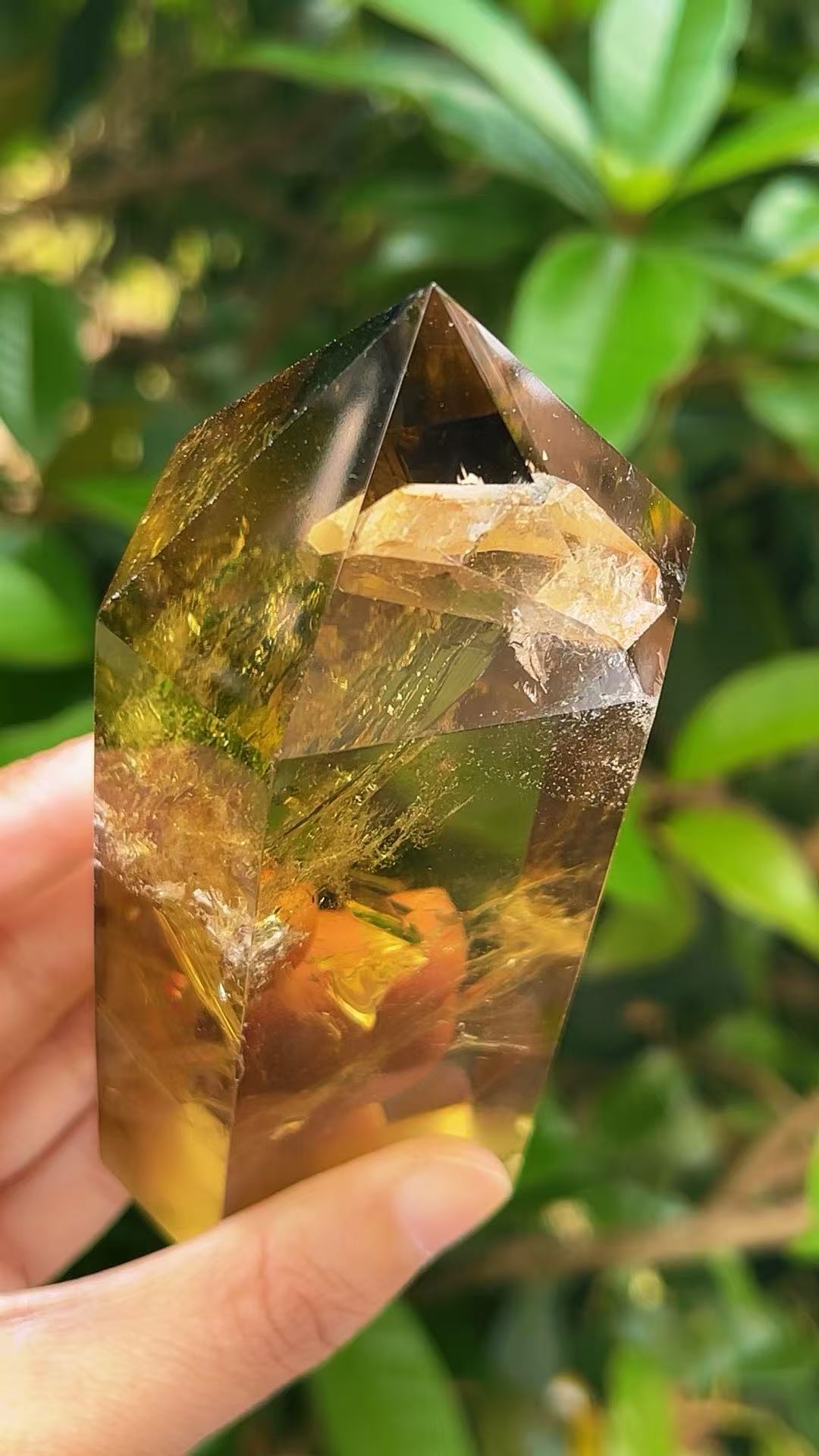 5A 400G Quartz in quartz phanto Citrine obelisk energy column Reiki healing