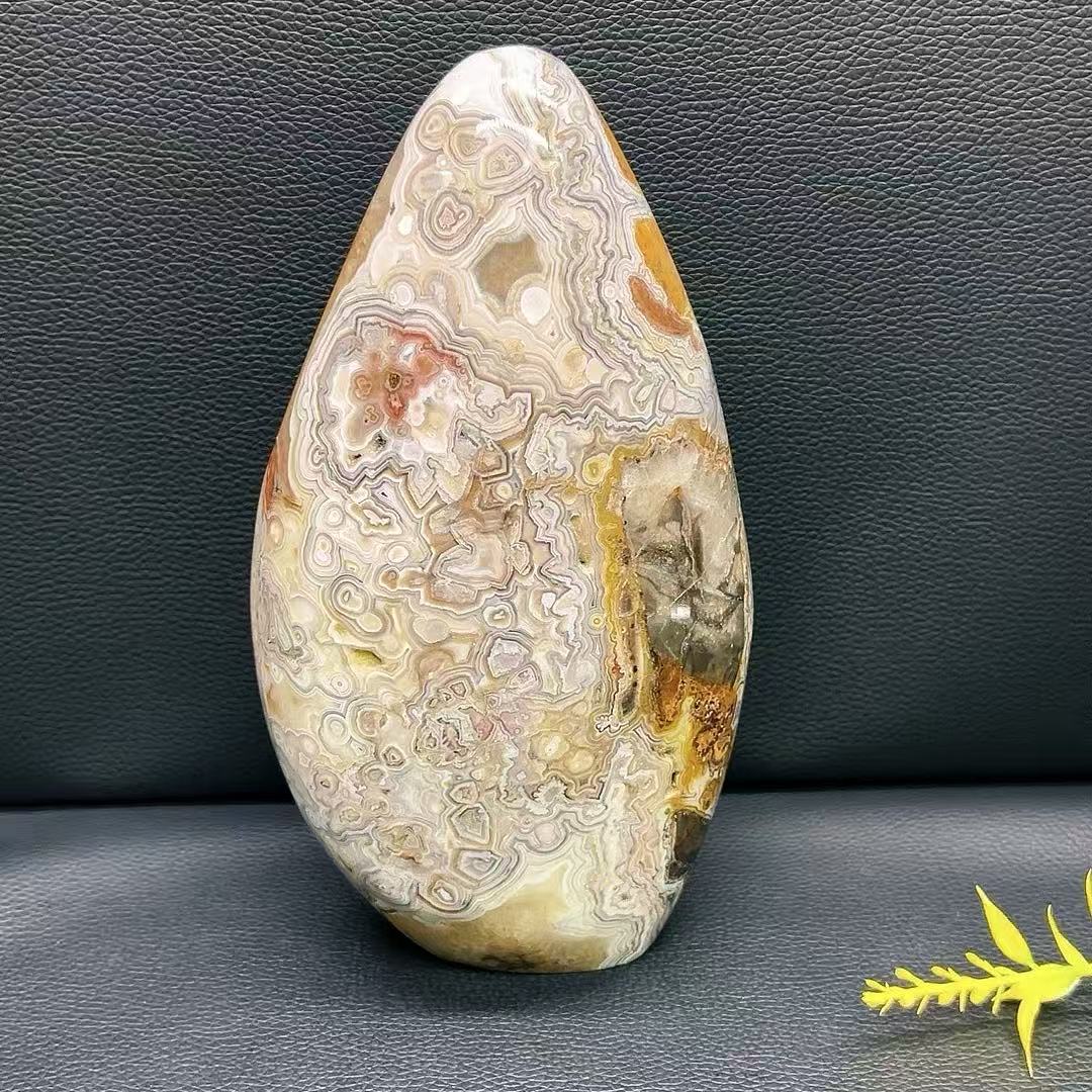 5A500G Premium Natural Silk Agate Ornament