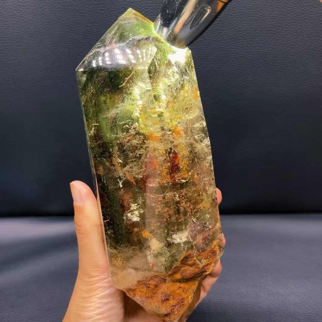 5A 1650G Green Phantom Large Crystal Pillar Ornament