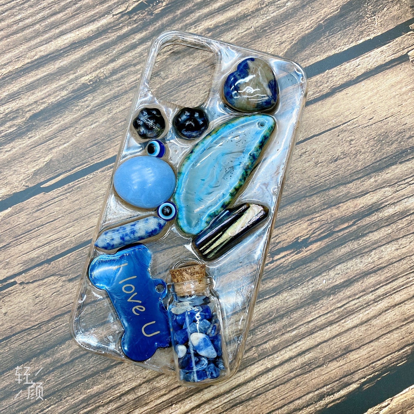 Phone case (sodalite)