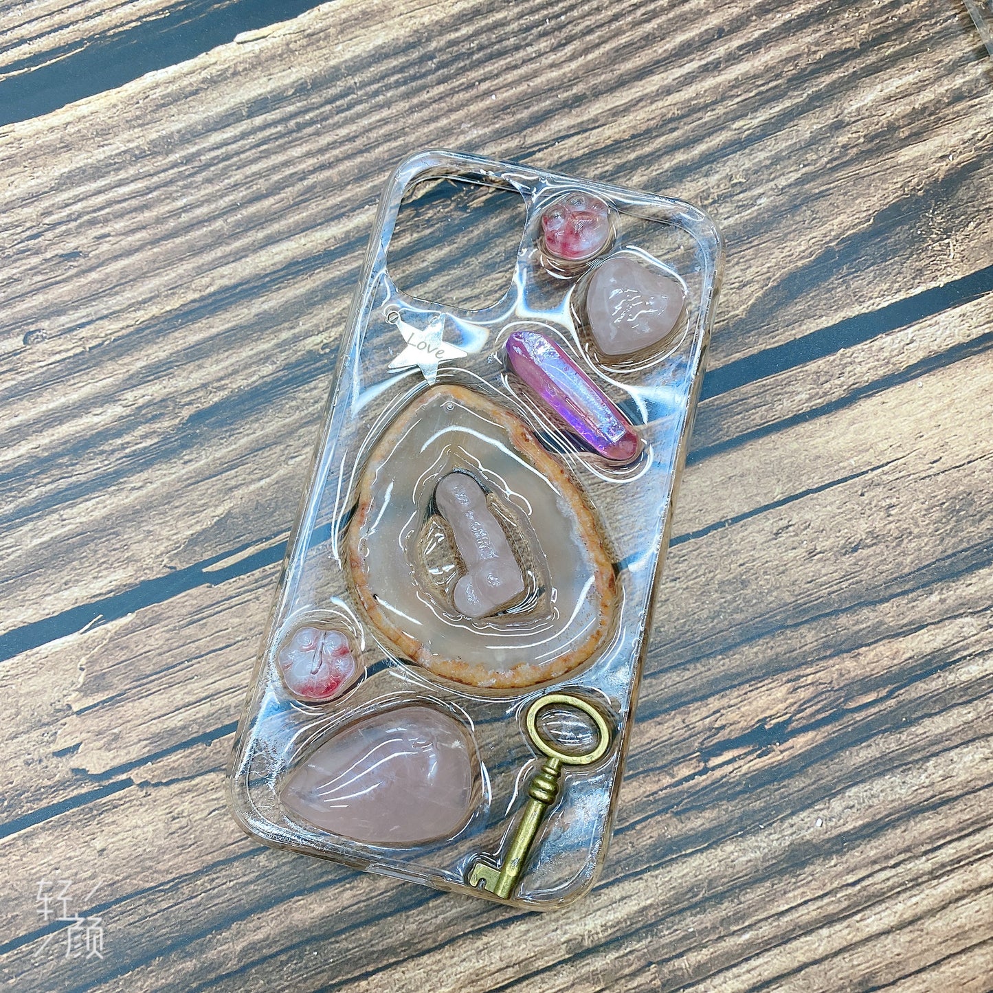 Phone case (Sea of Love)