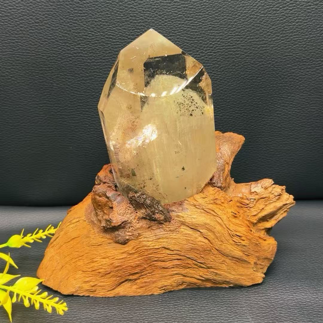 5A680G  Burst Color Green Phantom Hidden Mountain Irregular Ornament
