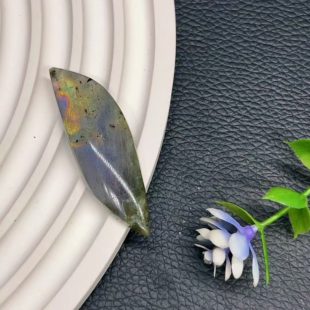 5A7G  Rainbow Moonstone