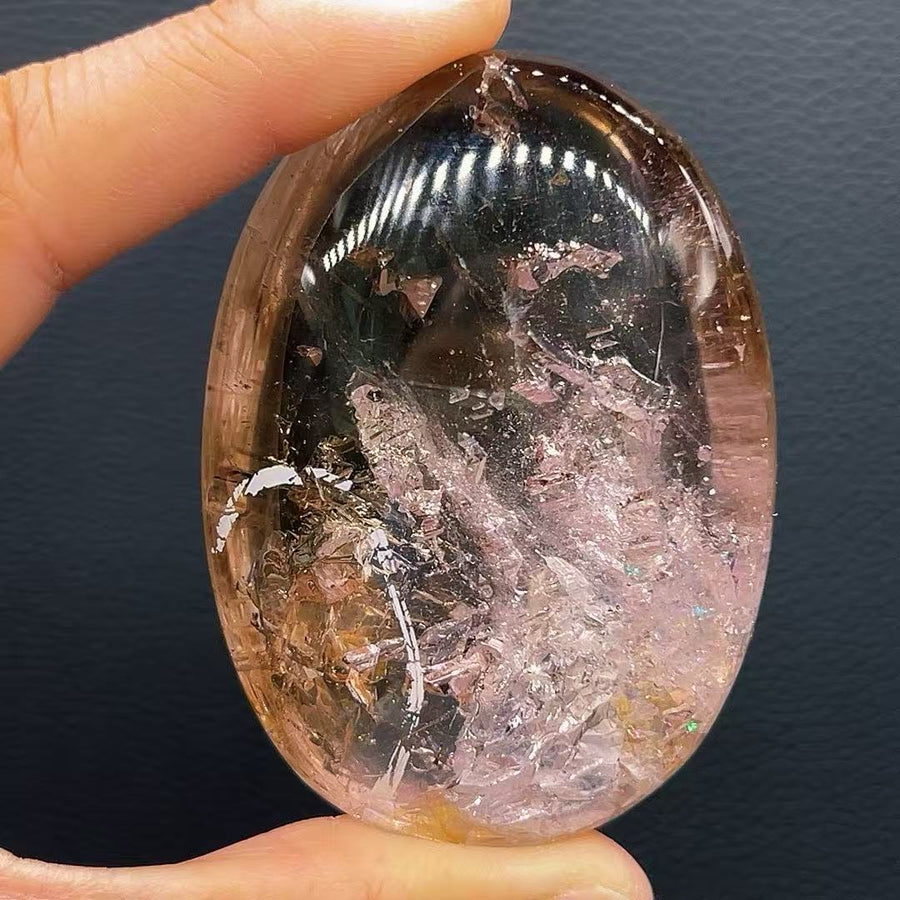 5A170G   High-clarity Smoky Quartz Palm Stone