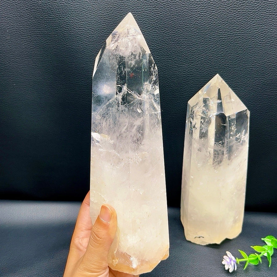 5A 1300G    Natural Vibrant Clear White Quartz Column Ornament