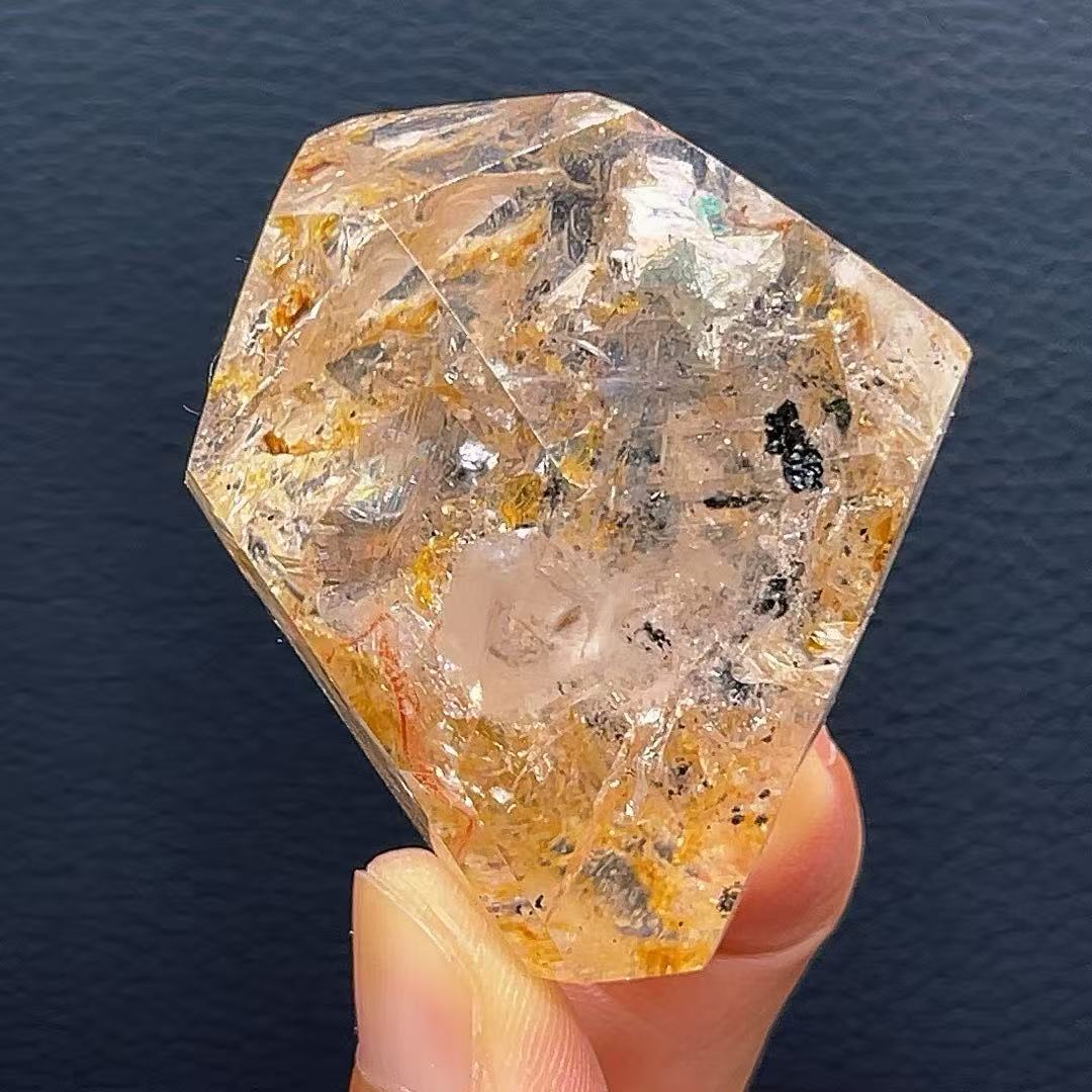 5A80G    Rare freeform specimen of black tourmaline & clear quartz