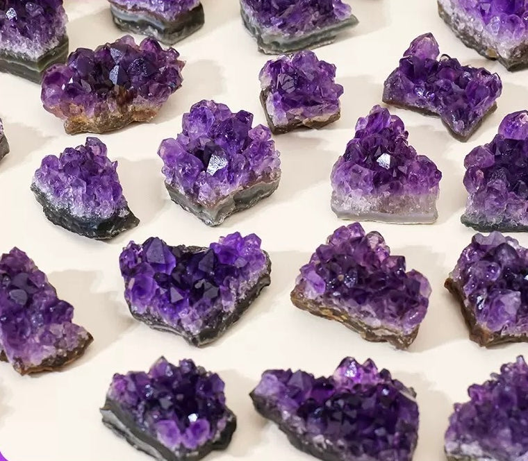 5A Natural Uruguayan amethyst clusters amethyst blocks amethyst cave pieces Brazilian amethyst rough stones, mineral specimens and ornaments