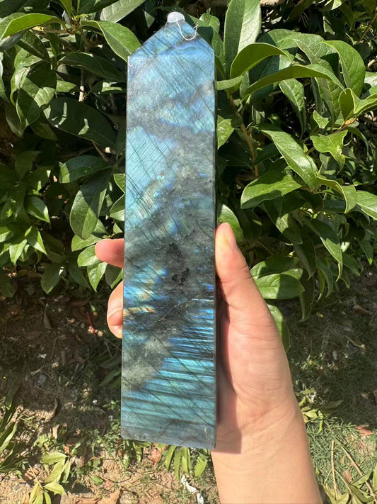 A00013 Natural full blue flash labradorite Tower point