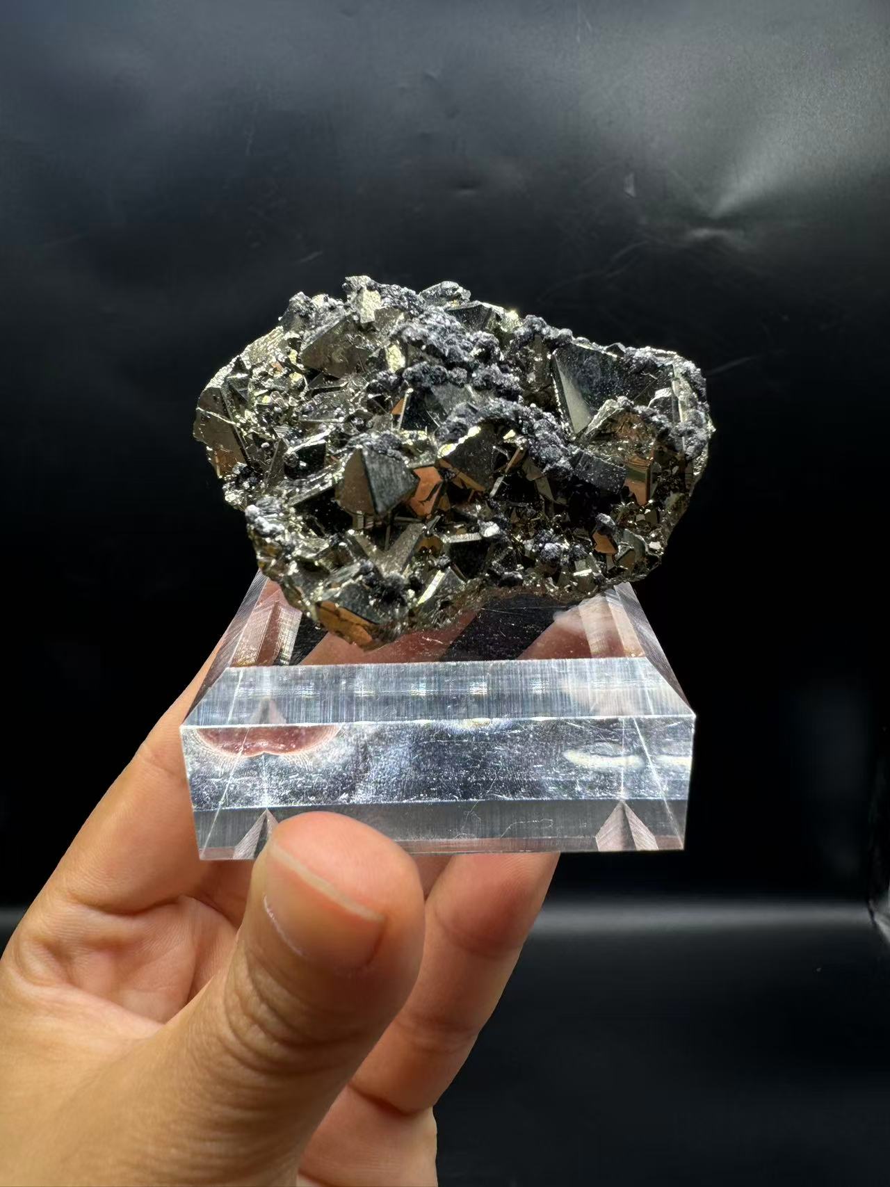 A00022  Natural octahedron pyrite mixed specularite mineral specimen