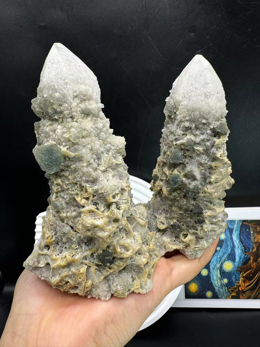 A00094 rare natural candle quartz mix green fluorite mineral specimen