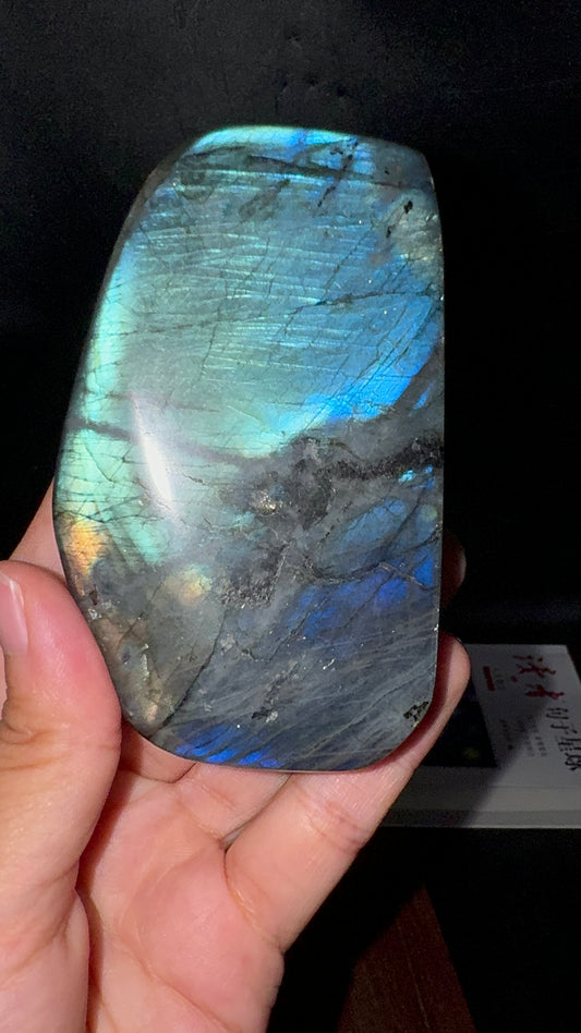 A00095 Natural full blue flash labradorite free form