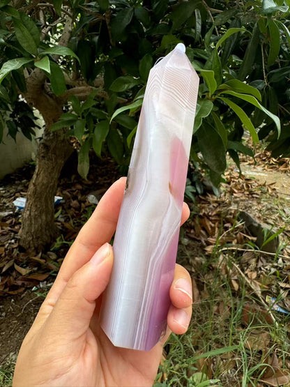 A00121 pretty pink jelly agate with beautiful bandding