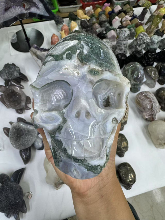 A00139 beautiful druzy moss agate skull