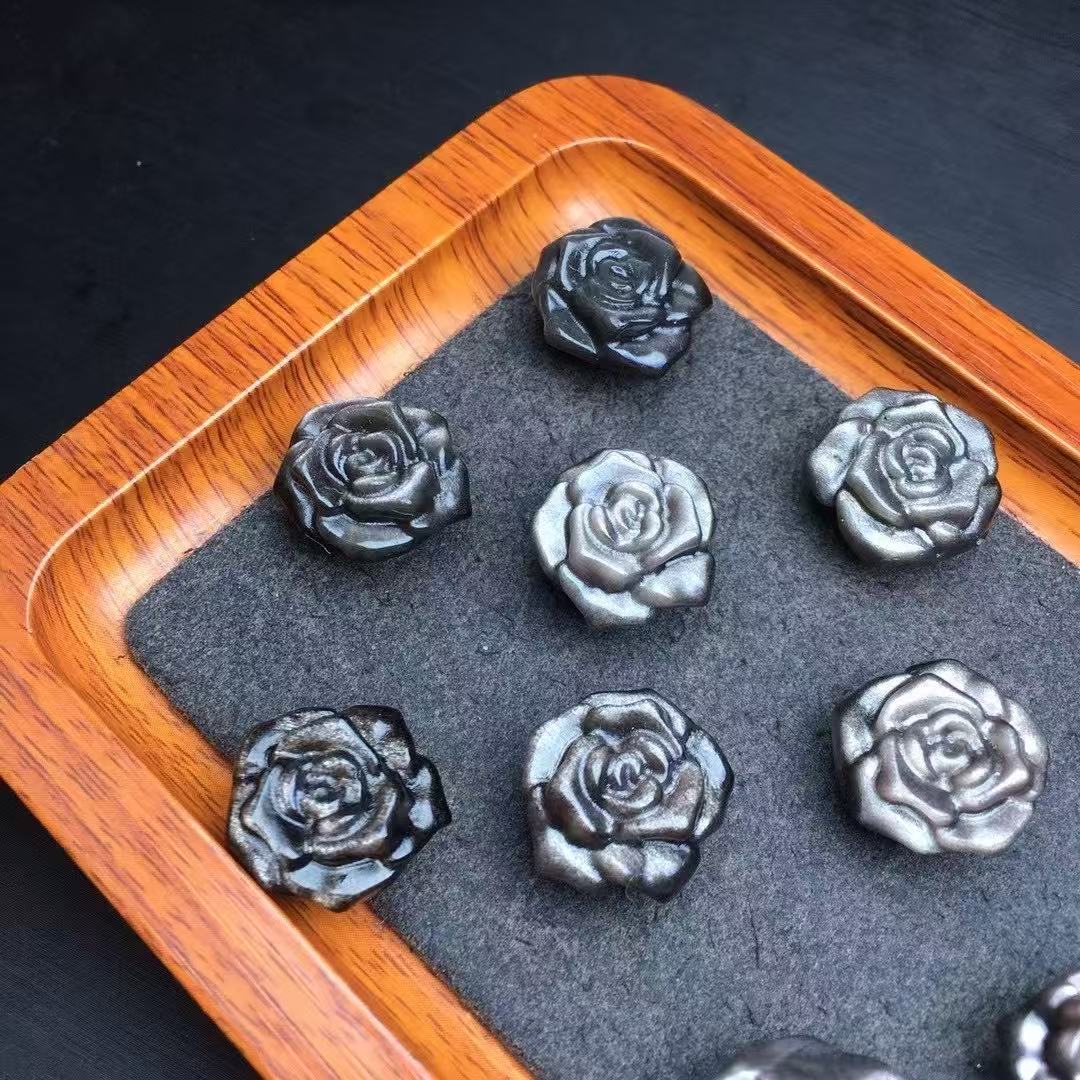 A00147 silver obsidian rose caving