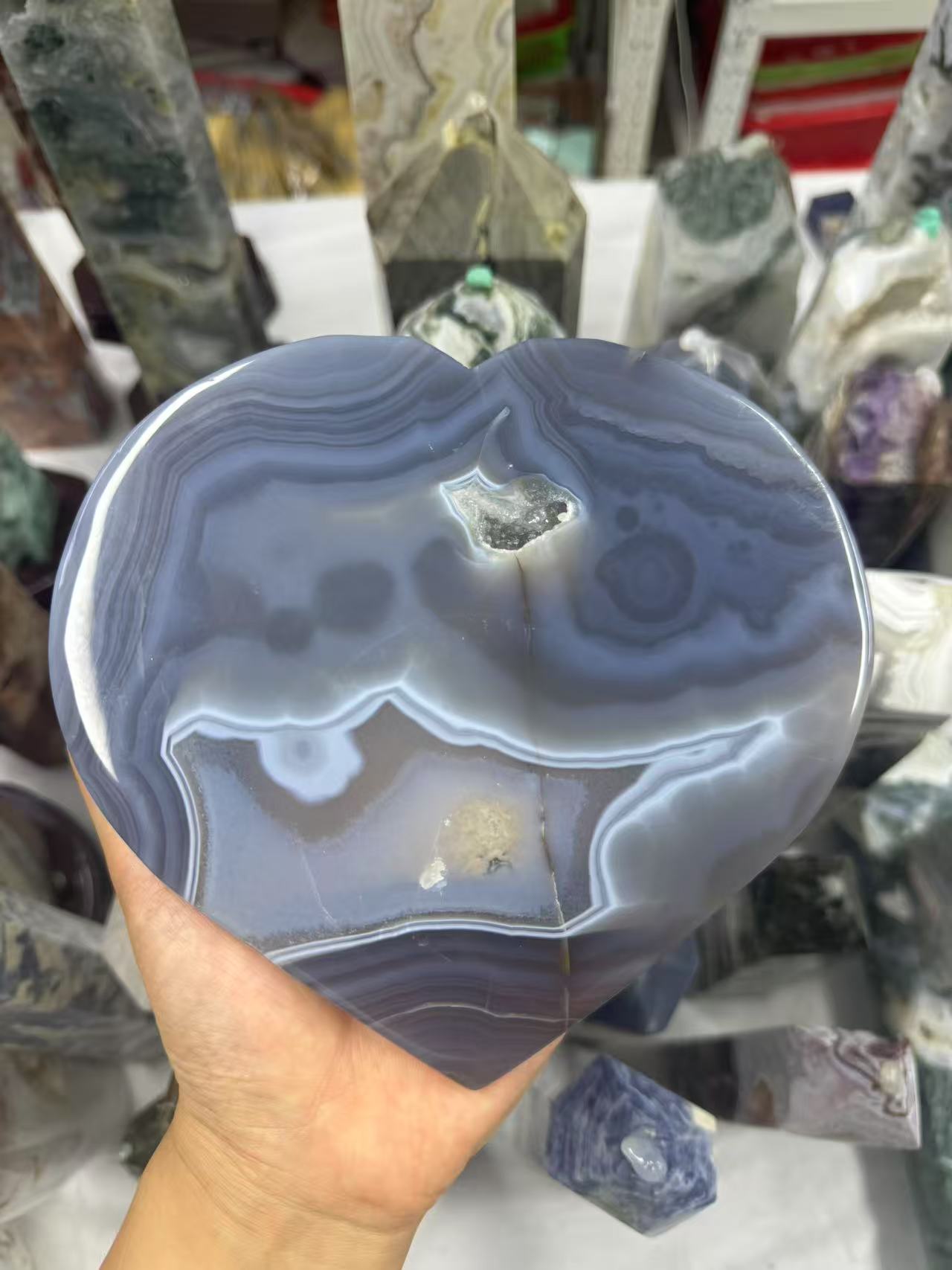A00202  natural lace agate heart carving  xxl size