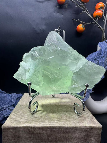 A00233 Rare natural highest quality castle shape sugar green  fluorite specimen mineral