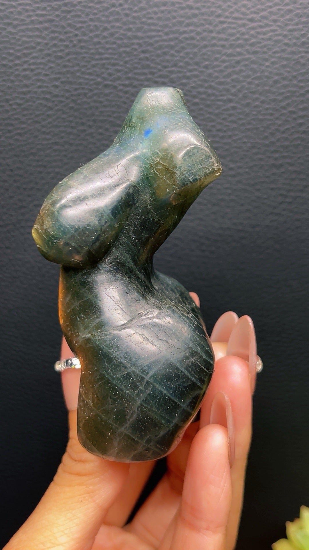 5A 170G STRONG FLASH SUNSTONE/LABRADORITE/MOONSTONE FEMALE Body carving piece