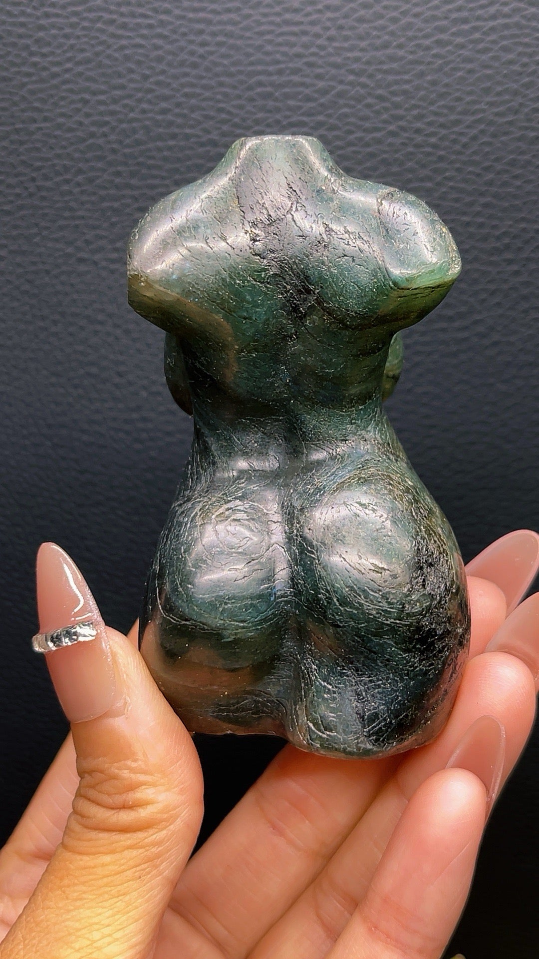 5A 170G STRONG FLASH SUNSTONE/LABRADORITE/MOONSTONE FEMALE Body carving piece