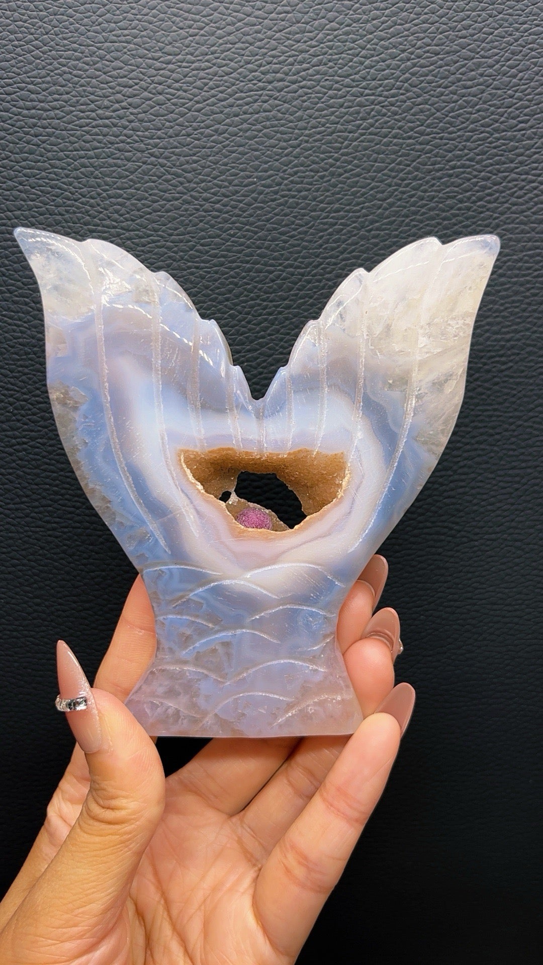 5A 160G Natural Fish tail Agate Crystal Hand-Carved MERMAID tail druzy agate pc