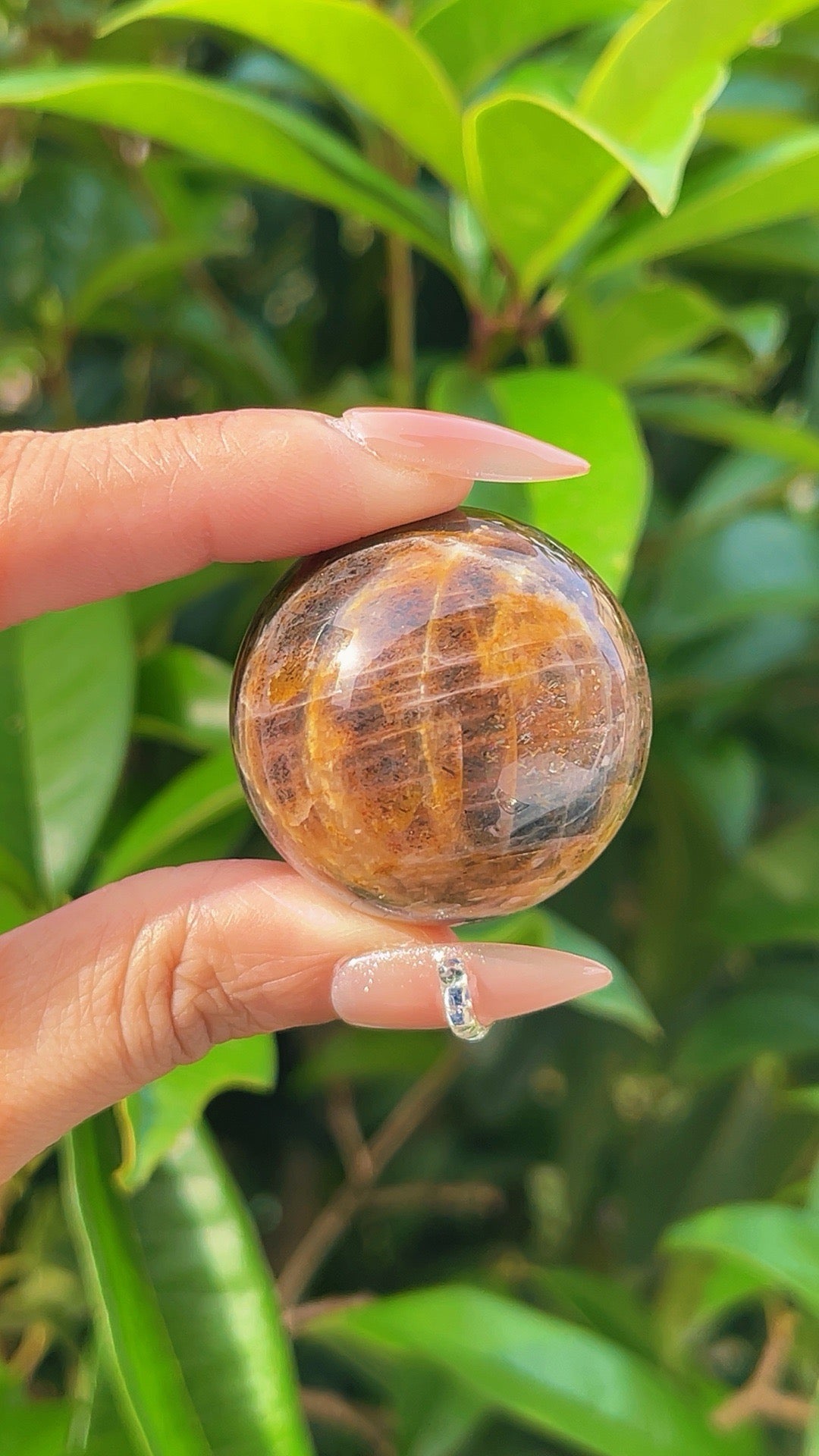 5A  60G  Black rhombus strong rainbow gothic moonstone sphere!