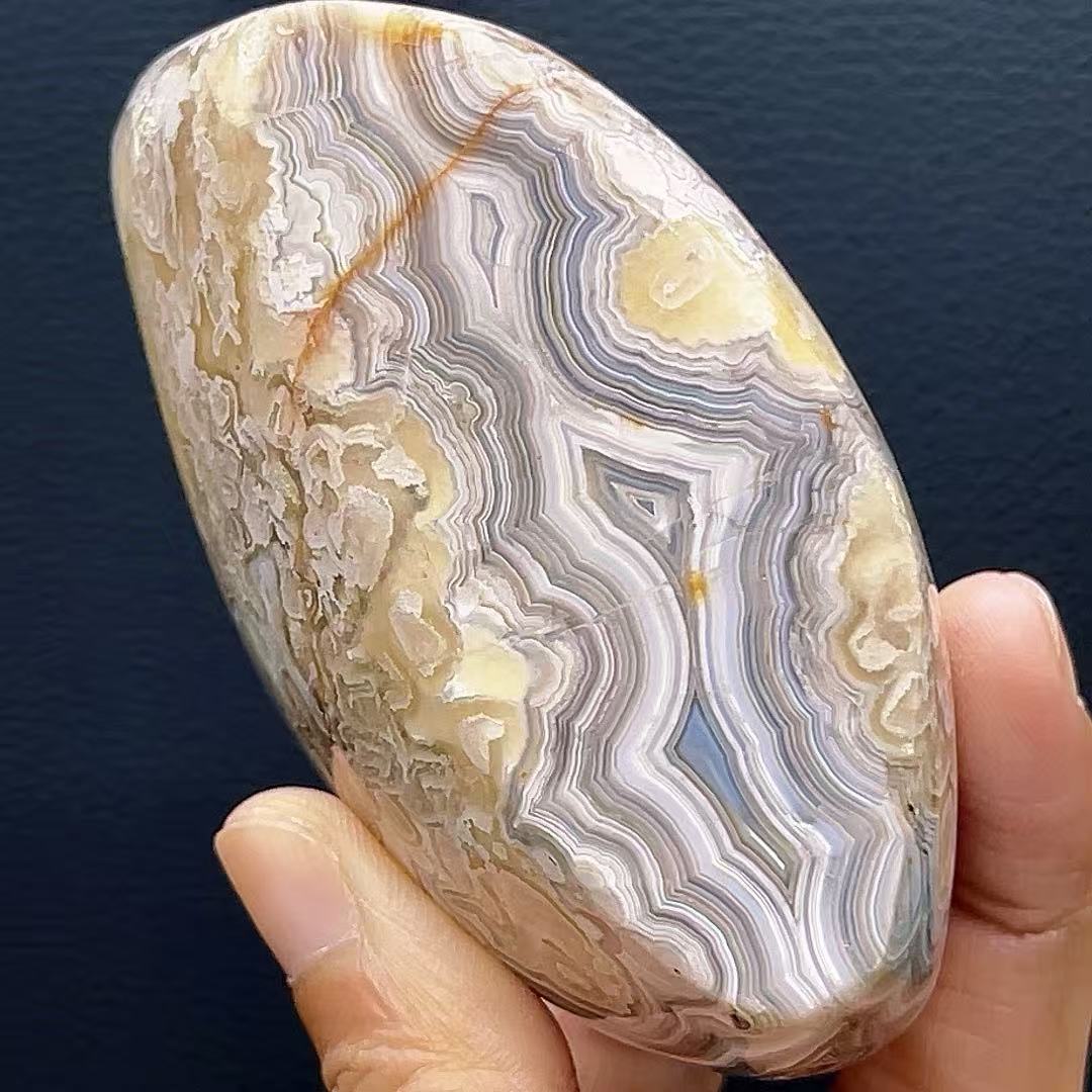 5A350G   Mexican agate decorative piece