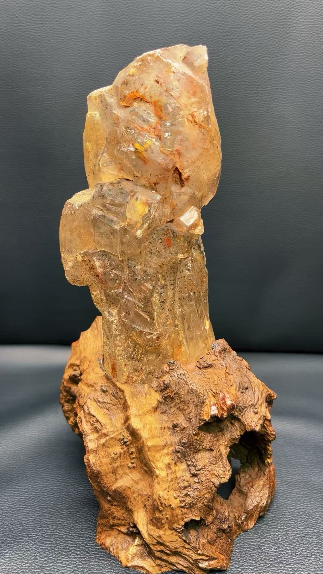 5A 1530G   Natural Red Mud  Sea Bone