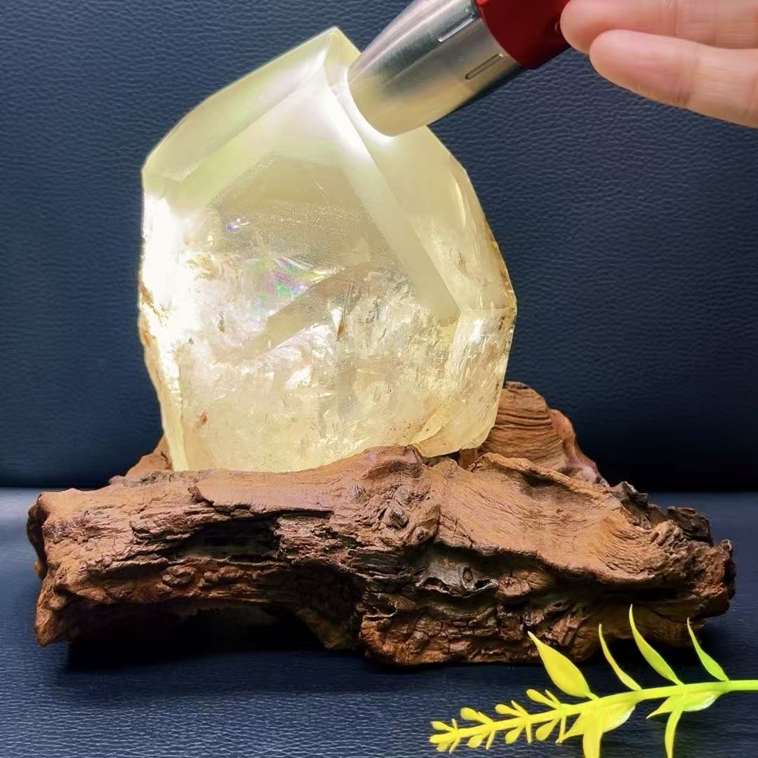 5A 1170G    Natural  Phantom High-Flash Colo Hidden Scenic Crystal