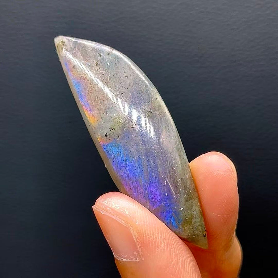 5A7G  Rainbow Moonstone