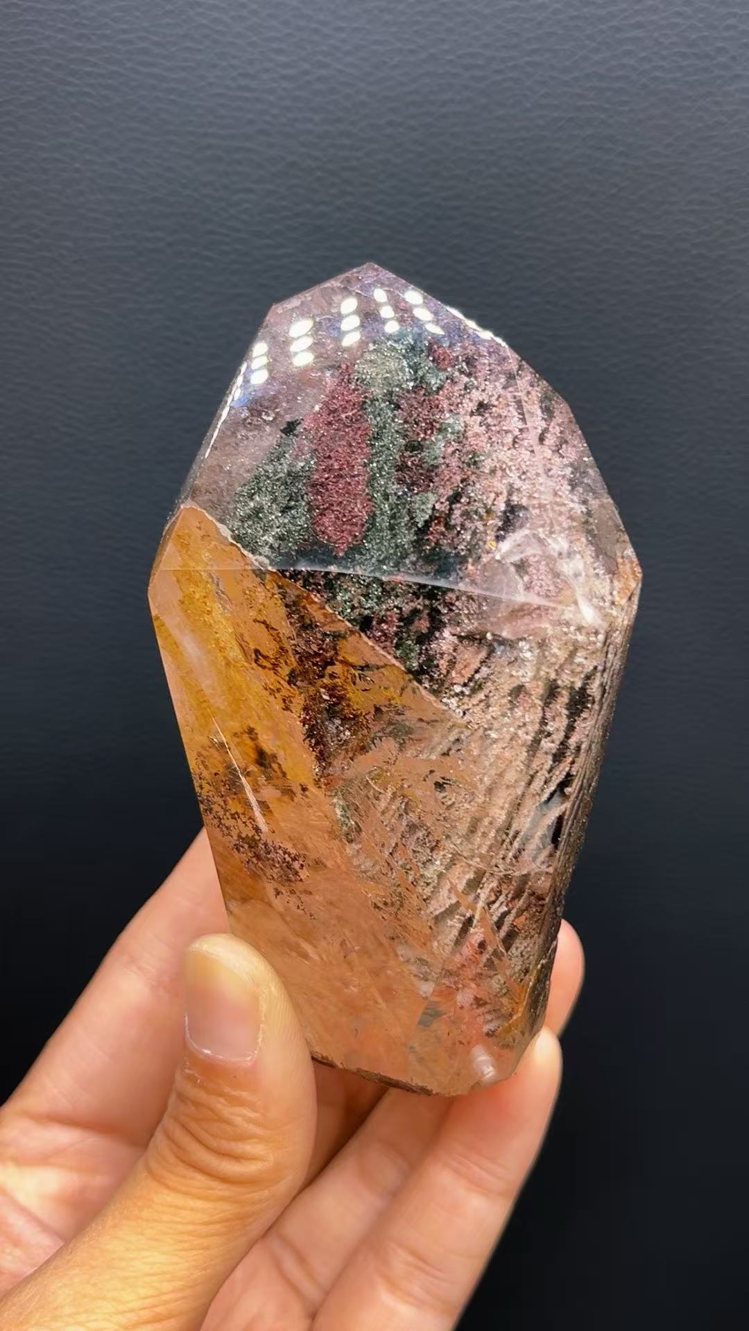 5A  420G  Red ahd  Garden phantom Quartz Lrregular Golden healer