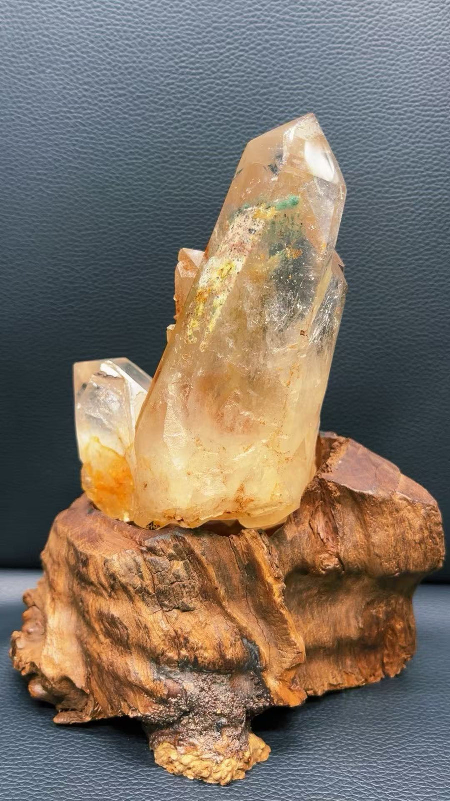 5A 1160G   Green Quartz Golden healer  Crystal Cluster