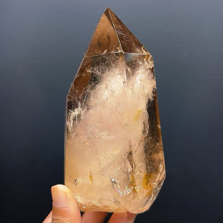 5A1180G   Golden Citrine Decor with Natural Central Flocculent Inclusion