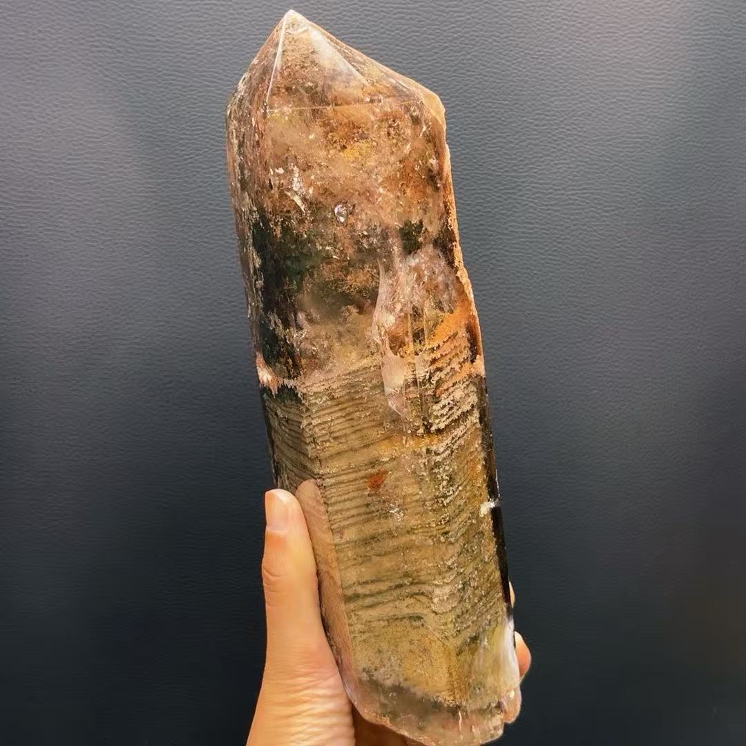 5A 2220G  Natural  Multicolor Phantom Crytal Point