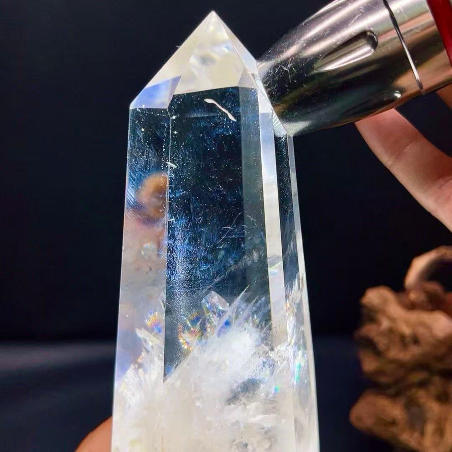 5A 1070G   Natural Strong Blue Flash Blue Needle Clear Quartz