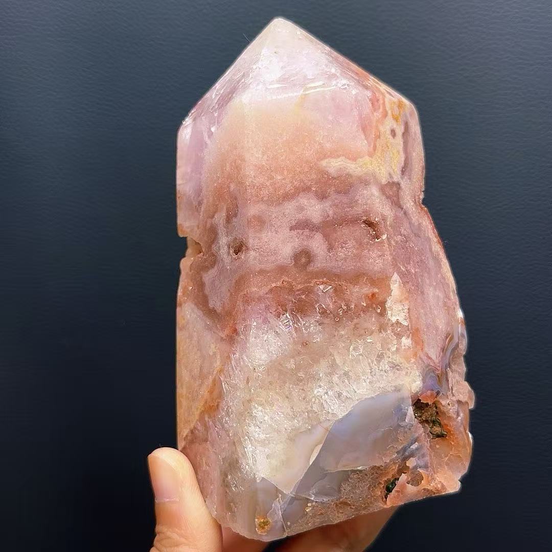 5A600G   Cherry Blossom Agate Fine Sand Fudge Point