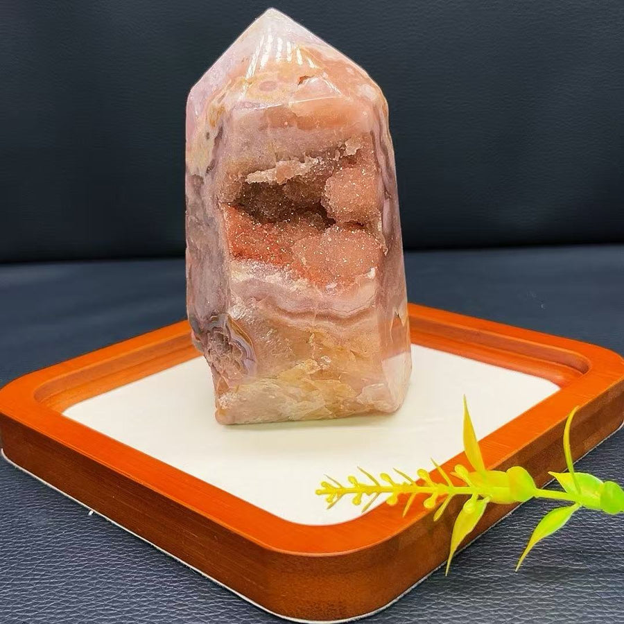 5A600G   Cherry Blossom Agate Fine Sand Fudge Point