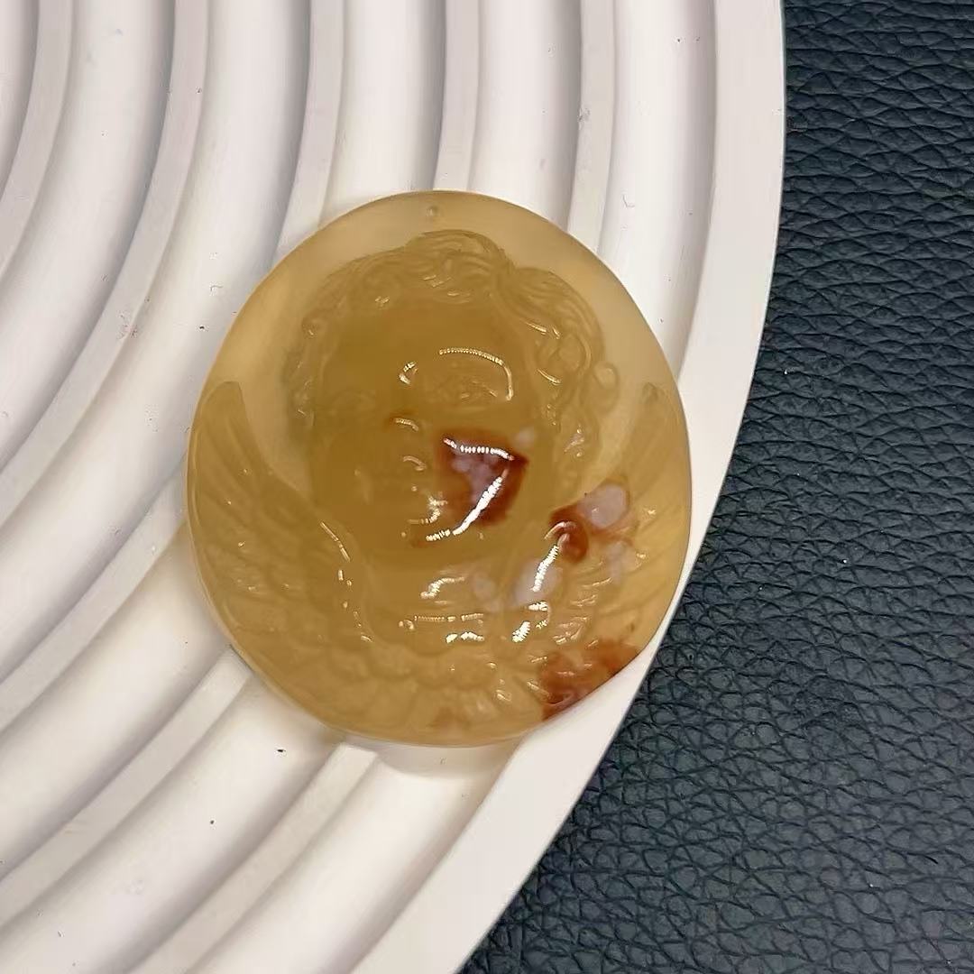 5A22G   Natural Chubut Yellow Agate Pendant