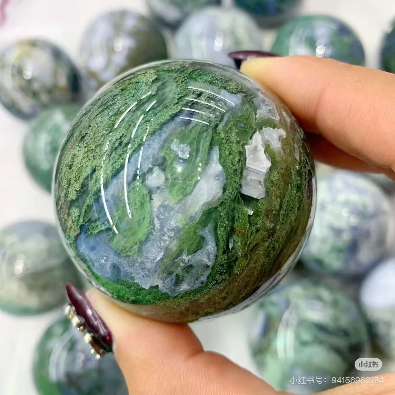 5A 300G    Natural  Aquatie plant  Agate sphere