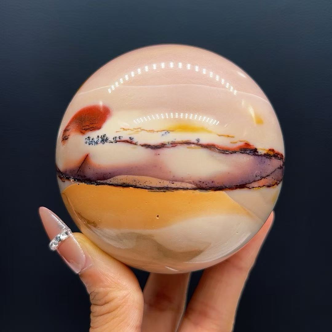 5A480G   Warm Creamy Egg-yellow Stone